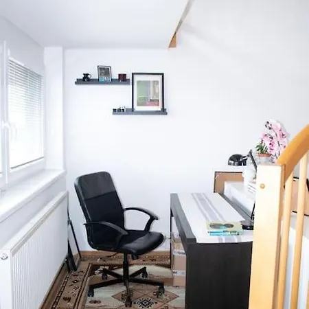 One Stop From Airport Apartman Brünn (Brno)